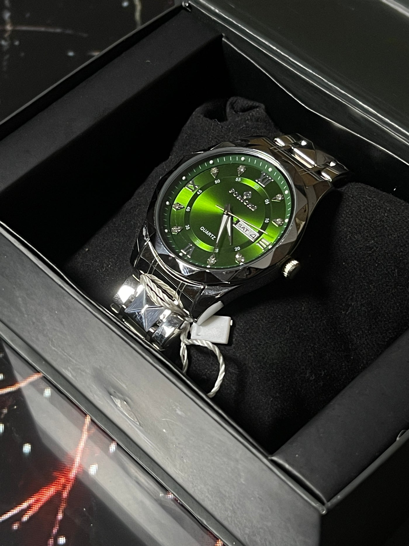 Forichs Emerald Green Dial – Full Golden Chain Luxury Watch