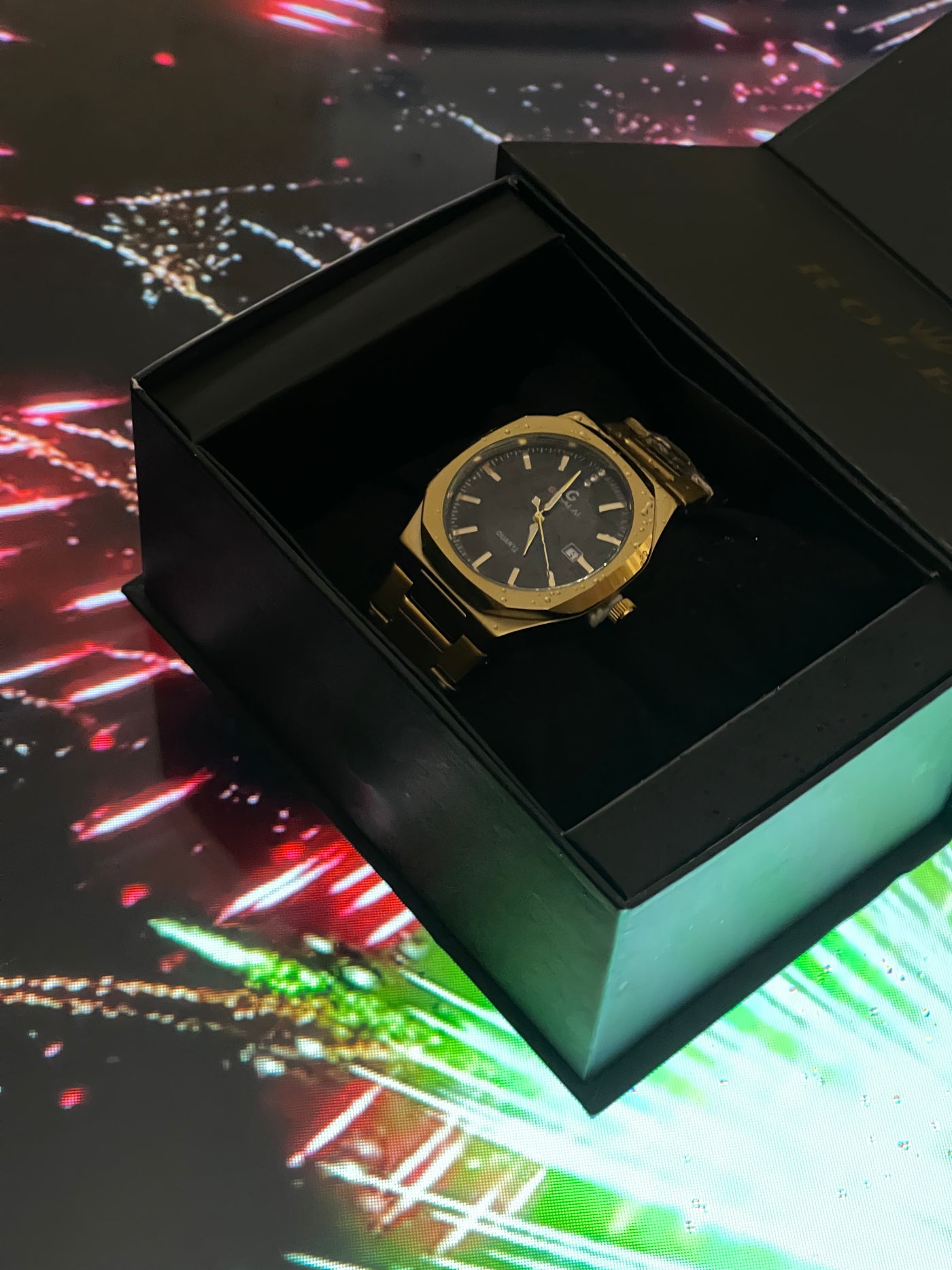 ROYAL BLACK DIAL - FULL GOLDEN CHAIN LUXURY WATCH
