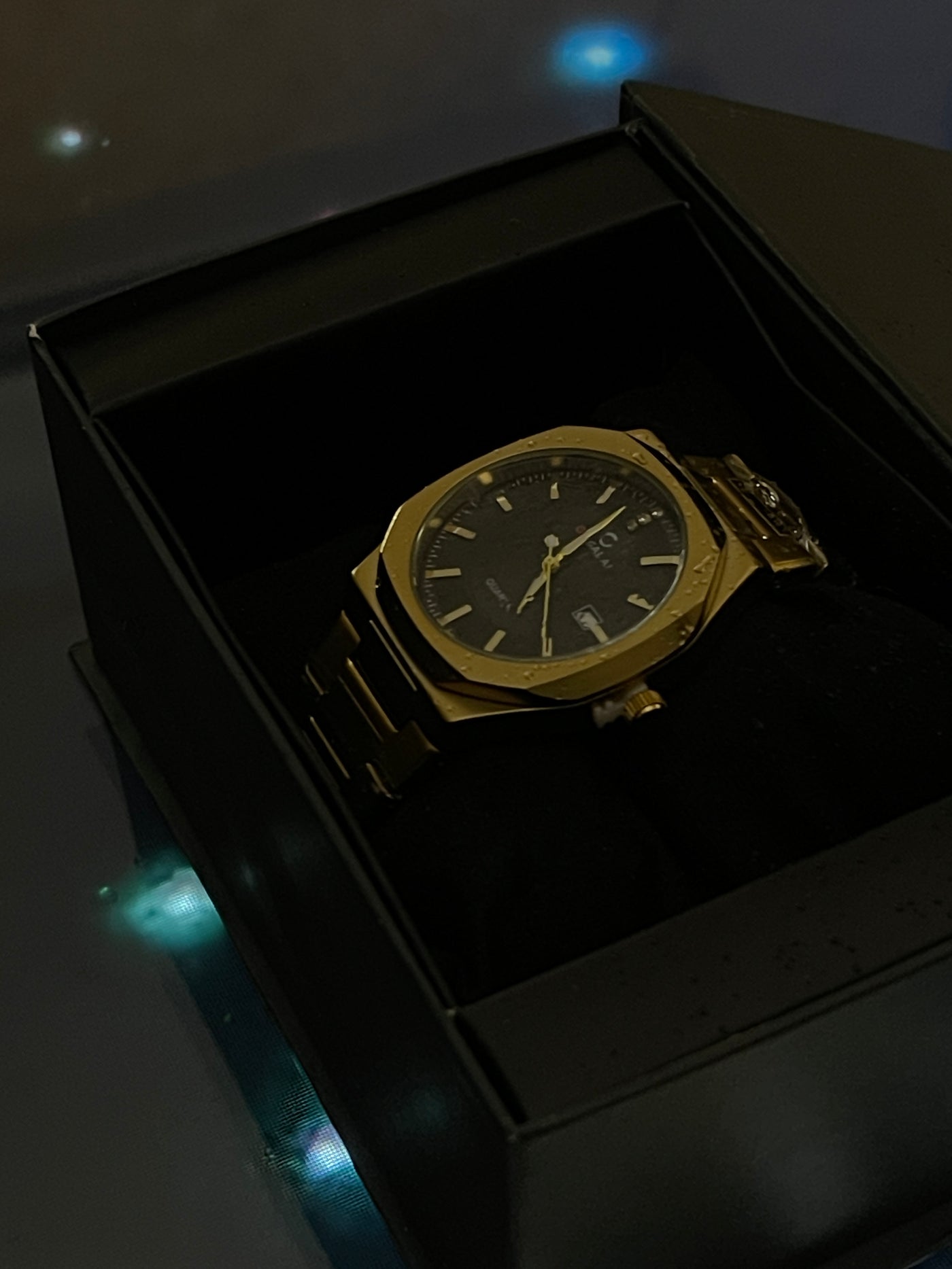 ROYAL BLACK DIAL - FULL GOLDEN CHAIN LUXURY WATCH