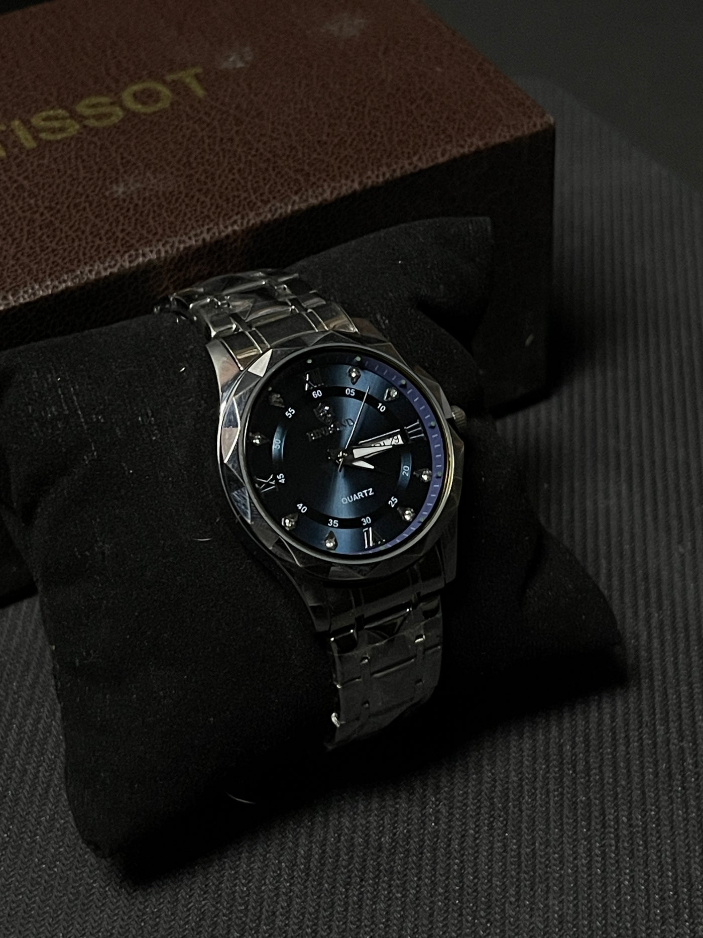 NAVI BLUE DIAL - LUXURY WATCH BY FORICHS