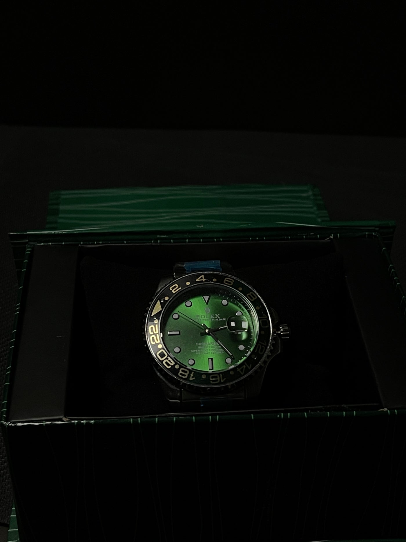 Signature Emerald Dial – Premium Rolex-Inspired Watch (Exclusive Lock Edition)